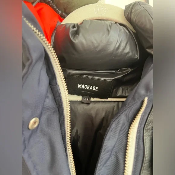 Mackage down coat. Size m - Picture 5 of 8